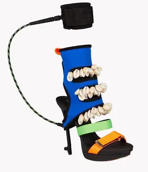 Многоцветни сатен тъканни миди тънки високи сандали на платформа специален дизайн на модни обувки за партита